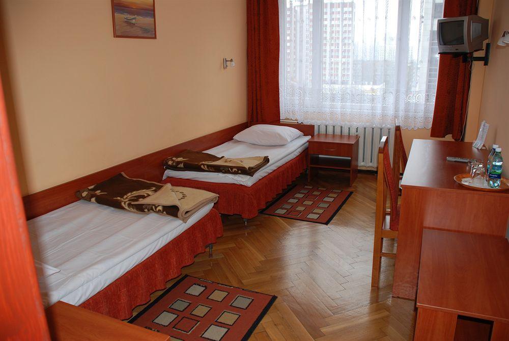Voco Katowice By Ihg Hotel Екстериор снимка