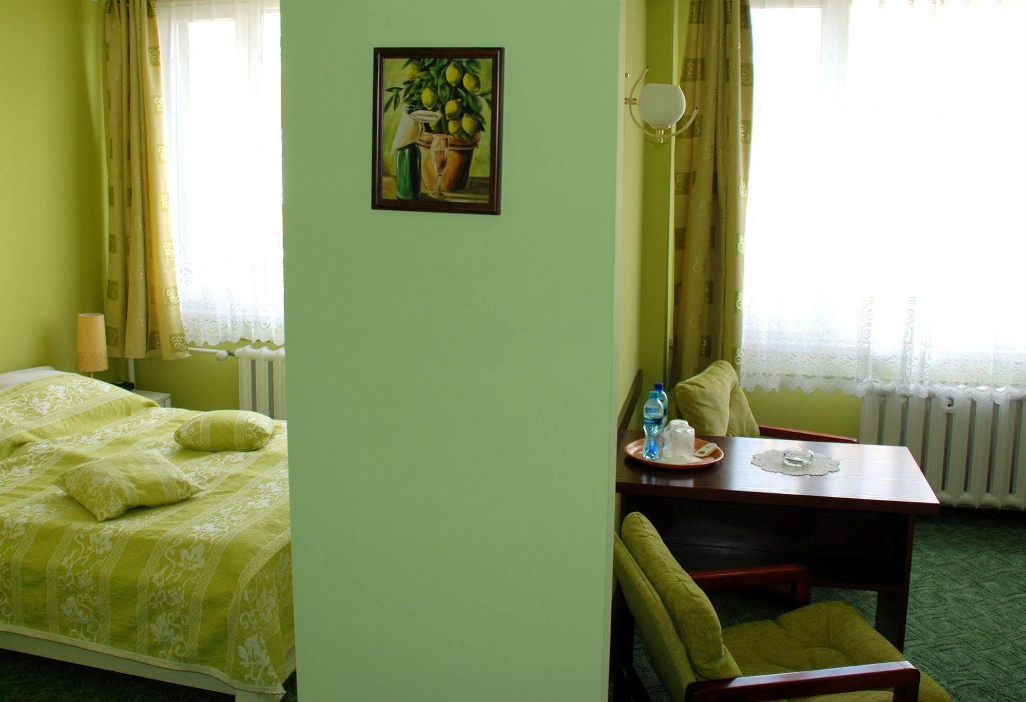 Voco Katowice By Ihg Hotel Екстериор снимка