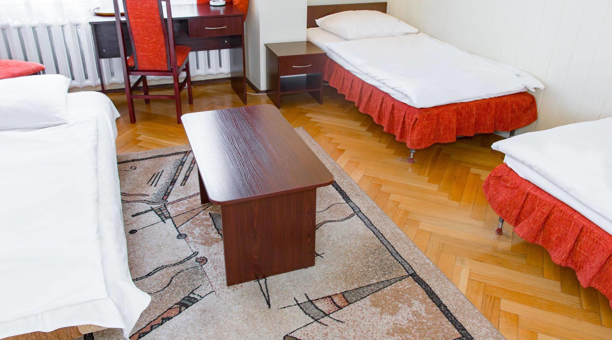 Voco Katowice By Ihg Hotel Екстериор снимка